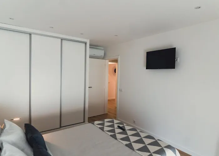 Daire Guestready - Glamorous Getaway In *
